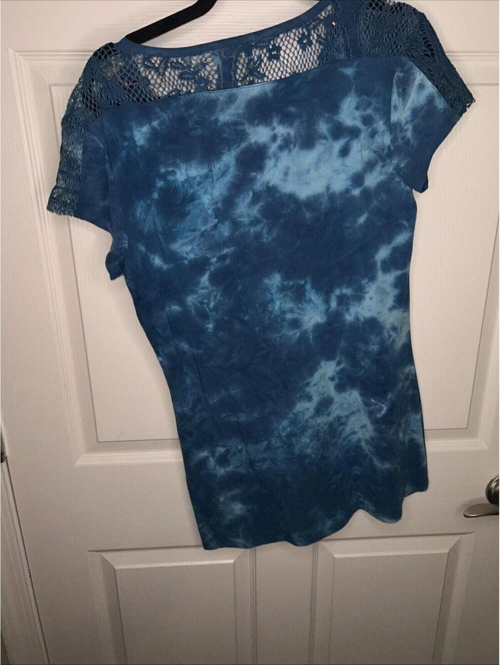 Earth Yoga Women's Tie Dye Short Sleeve Top Size L Organic Cotton NWT [COPY] - Picture 7 of 7